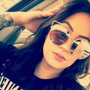 Meet your Posher, Shelby